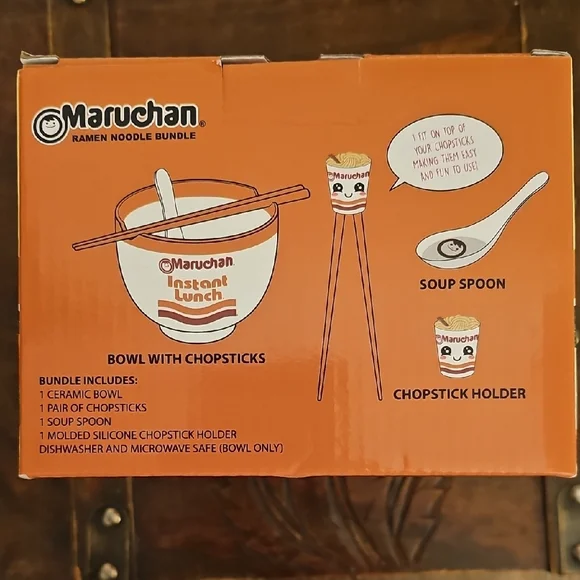 MAD Engine Maruchan Ramen Noodle Bundle - Orange and White - Picture 5 of 8